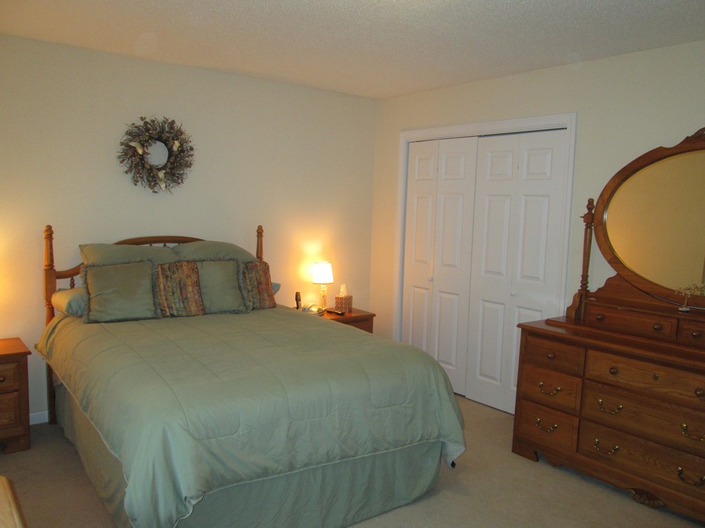 28 Jimmy Court Springfield, MA 01104 - Photo 9 of 22 Gallery Image 9