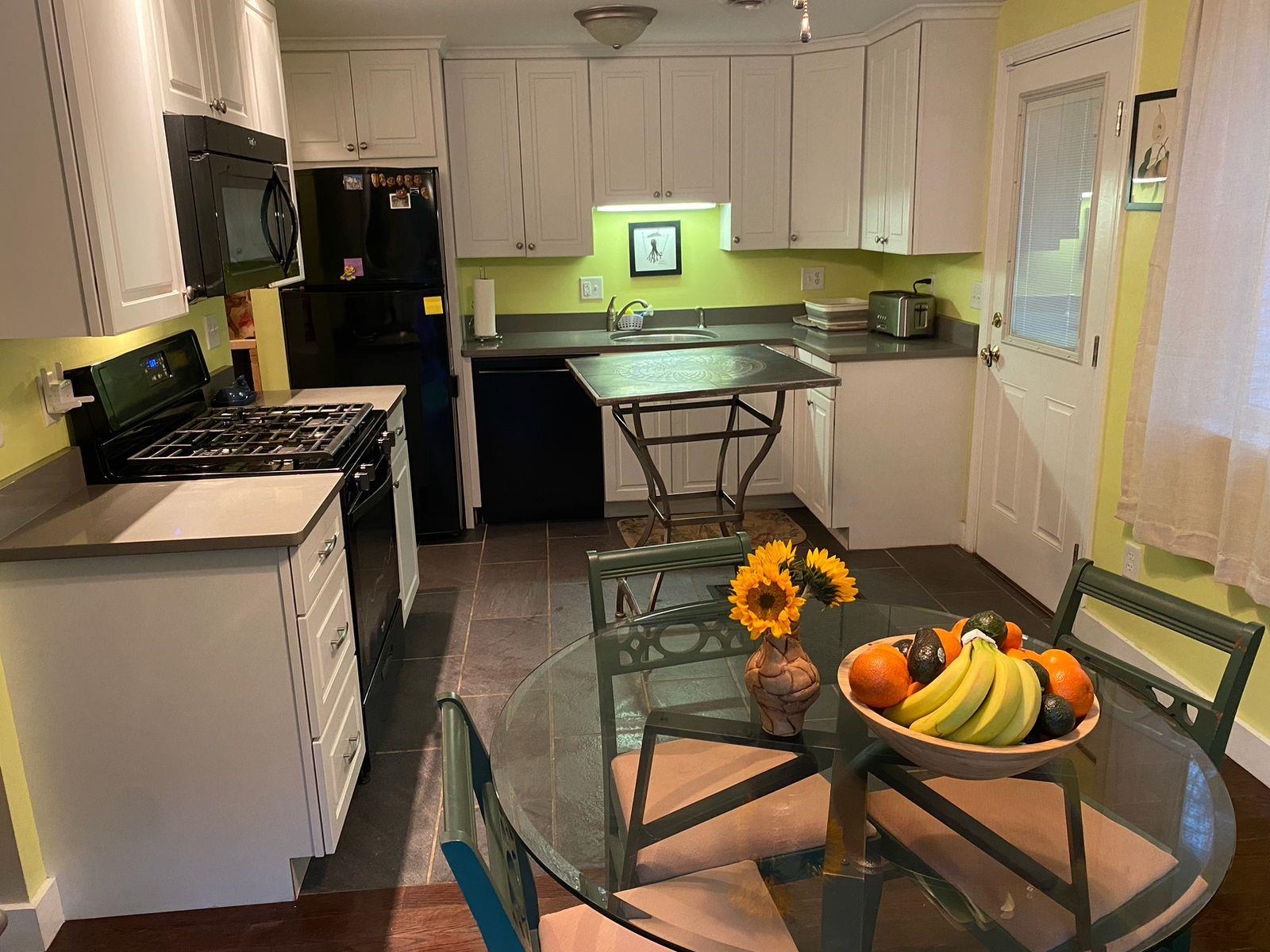 777 Middle Road, Unit 13 Portsmouth, NH 03801 - Photo 5 of 27