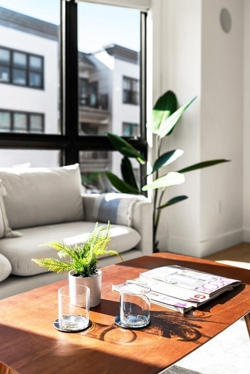 75 West Broadway, Unit 202 Boston, MA 02127 - Photo 11 of 19