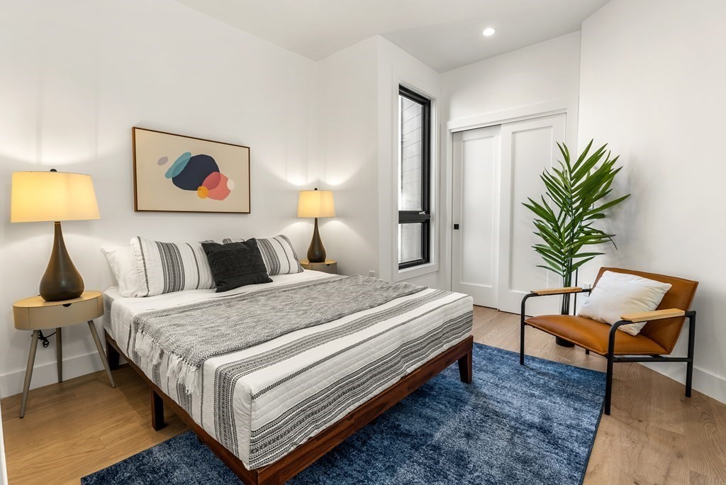 75 West Broadway, Unit 202 Boston, MA 02127 - Photo 12 of 19