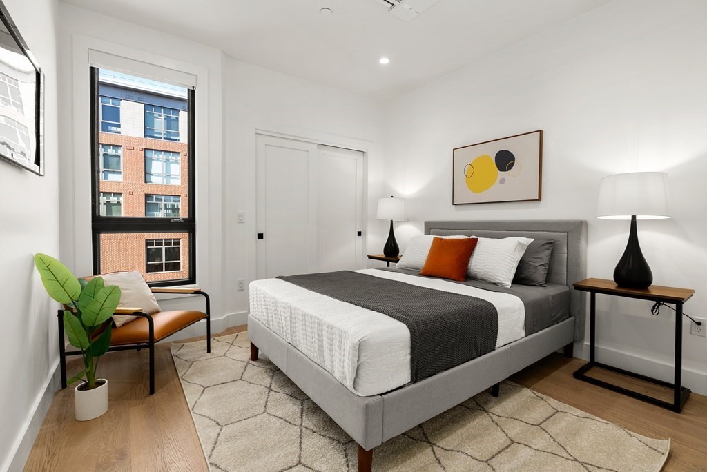 75 West Broadway, Unit 202 Boston, MA 02127 - Photo 14 of 19