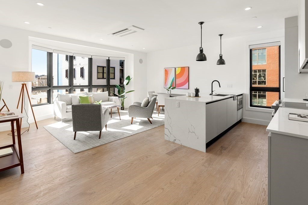 75 West Broadway, Unit 202 Boston, MA 02127 - Photo 2 of 19