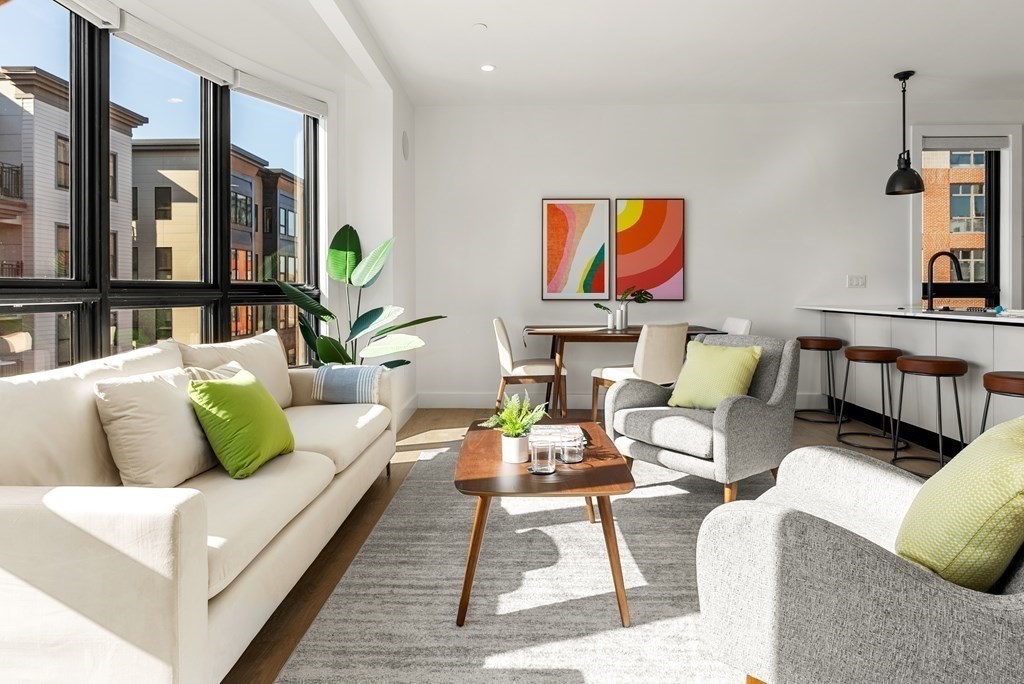 75 West Broadway, Unit 202 Boston, MA 02127 - Photo 7 of 19