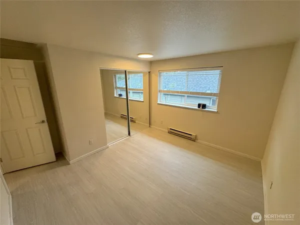 $1,450 | 929 North 105th Street, Unit C, Seattle, WA 98133