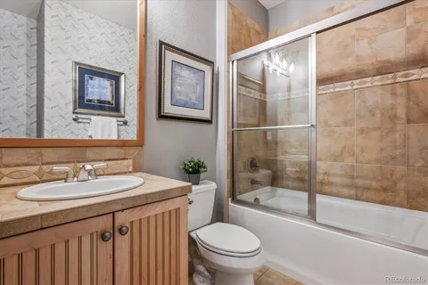 $1,390,000 | 470 Maplehurst Drive, Highlands Ranch, CO 80126