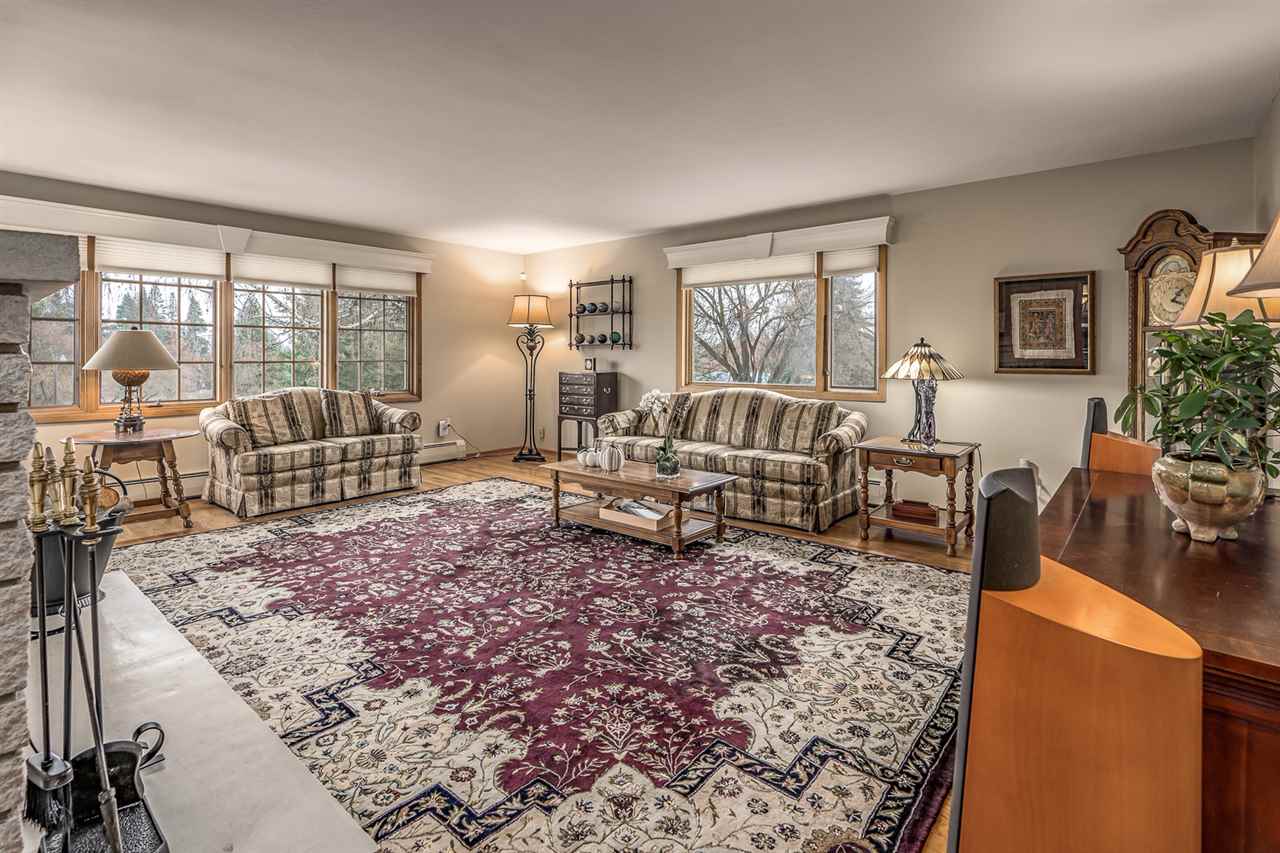 9801 North Huntington Road Spokane, WA 99218 - Photo 2 of 20