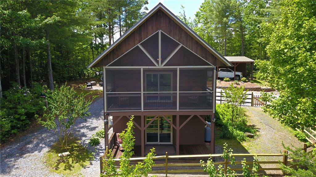 564 Wolf Pen Road Purlear, NC 28665 - Photo 22 of 30