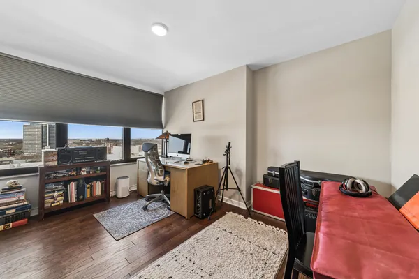 $450,000 | 5801 North Sheridan Road, Unit 14A, Chicago, IL 60660