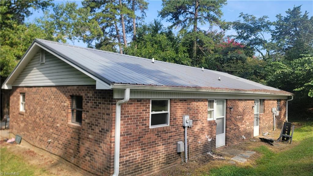 1027 True Lane High Point, NC 27260 - Photo 2 of 15 Gallery Image 2