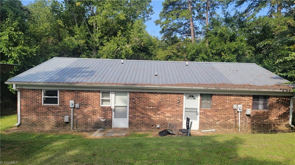 1027 True Lane High Point, NC 27260 - Photo 3 of 15 Gallery Image 3