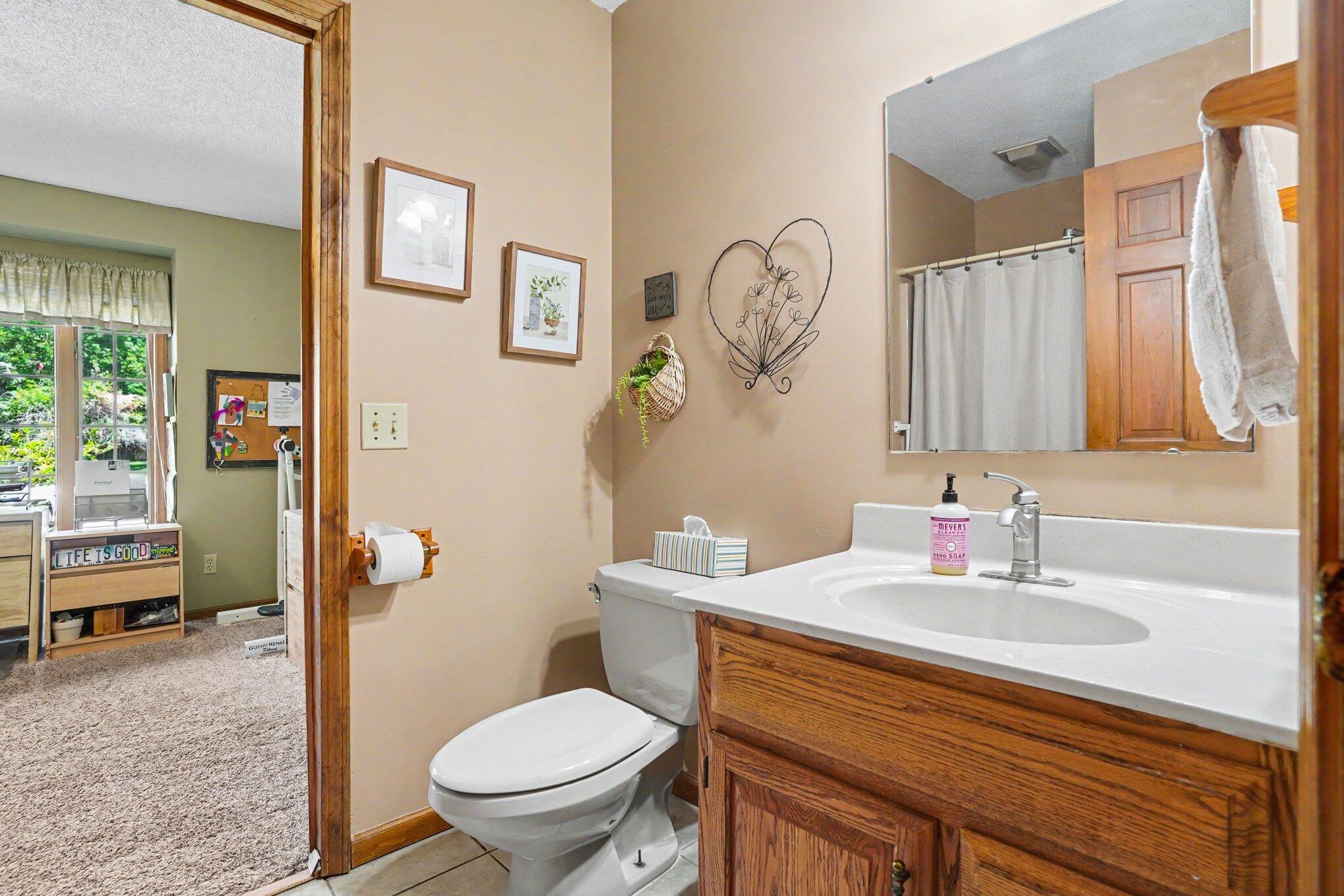 2065 Forest Park Road Muskegon, MI 49441 - Photo 35 of 39 025_file_1704