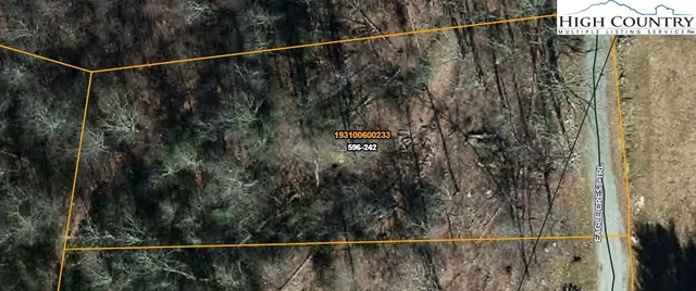 $274,900 | Lot 9 Eagles Crest Trail, Elk Park, NC 28622