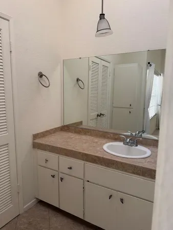 $2,500 | 26701 Quail Creek, Unit 228, Laguna Hills, CA 92656