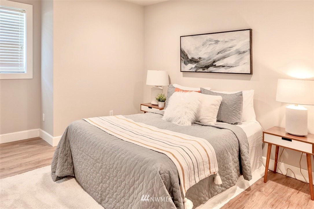 246 Lighthouse Way Freeland, WA 98249 - Photo 21 of 33