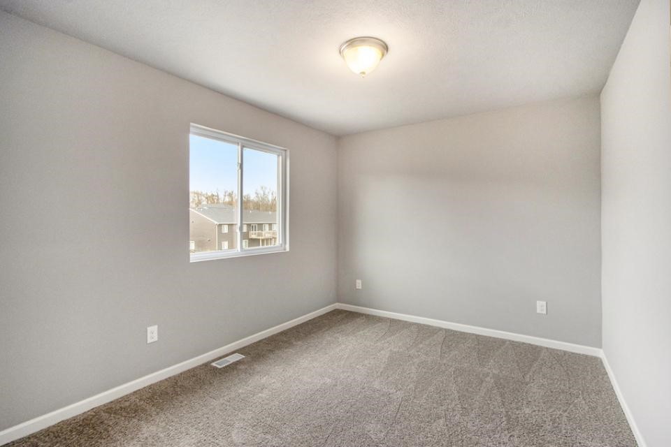 71438 Sophie Road Edwardsburg, MI 49112 - Photo 14 of 28