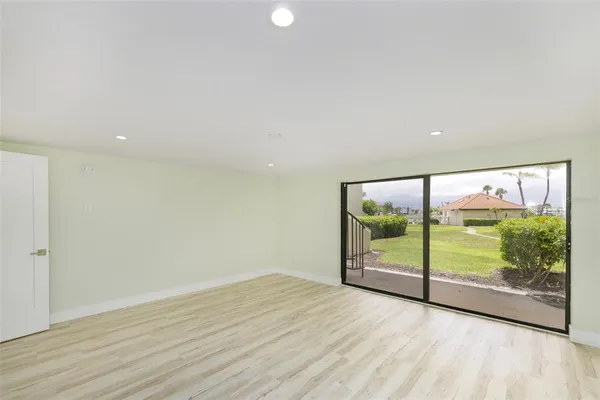 $4,500 | 120 1st Street East, Unit 110, Tierra Verde, FL 33715