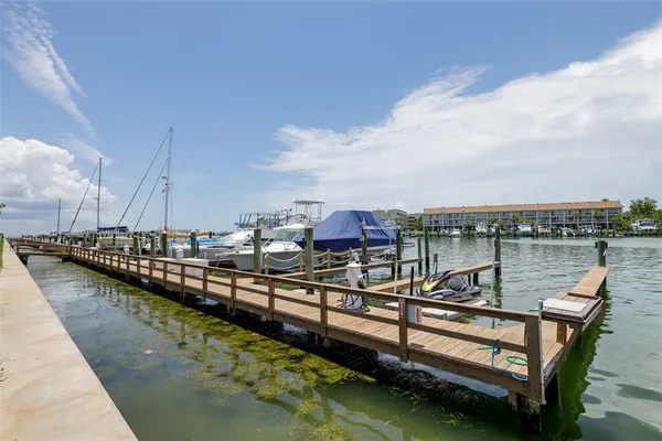 $4,500 | 120 1st Street East, Unit 110, Tierra Verde, FL 33715