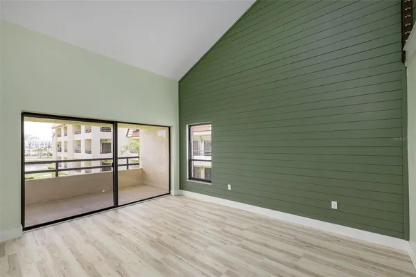 $4,500 | 120 1st Street East, Unit 110, Tierra Verde, FL 33715