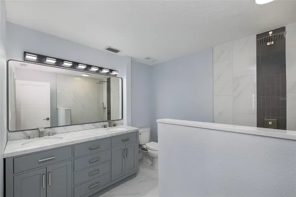 $4,500 | 120 1st Street East, Unit 110, Tierra Verde, FL 33715