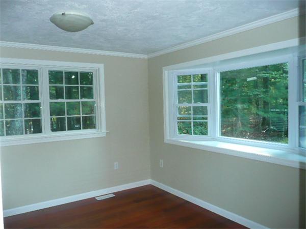 26 Red Gate Road Tyngsborough, MA 01879 - Photo 9 of 29 Gallery Image 9