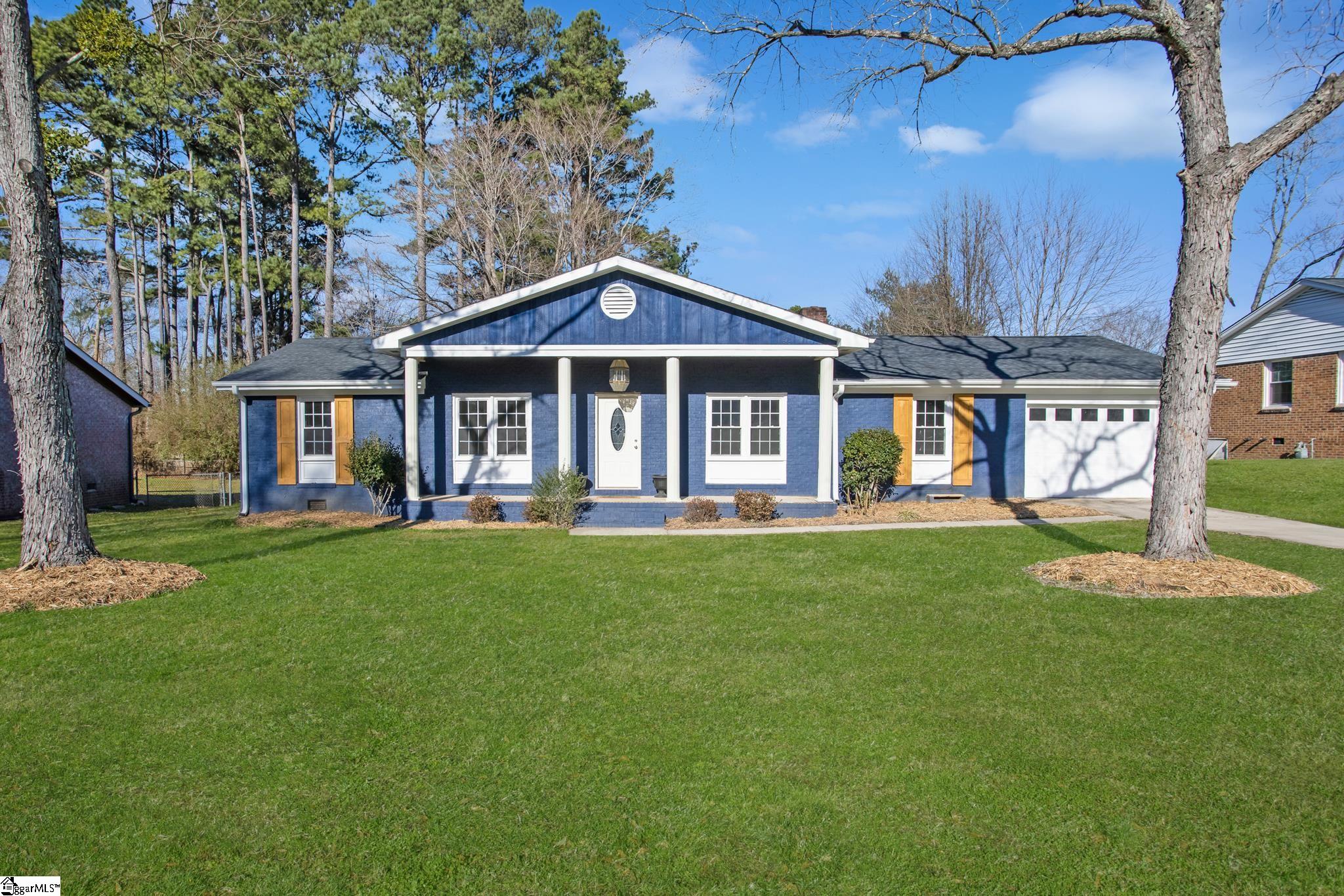 13 Tussock Road Greenville, SC 29615 - Photo 1 of 25 Gallery Image 1