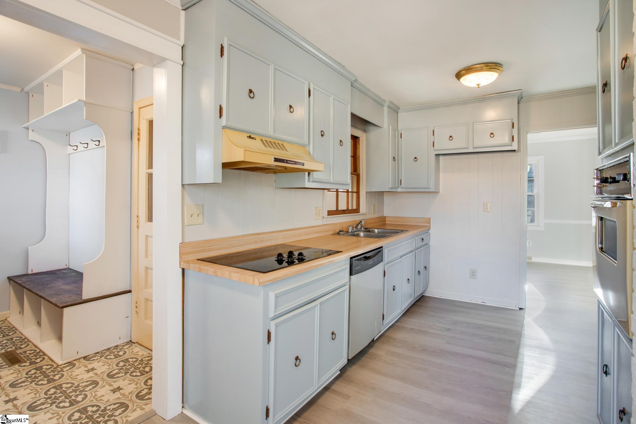 13 Tussock Road Greenville, SC 29615 - Photo 18 of 25 Gallery Image 18