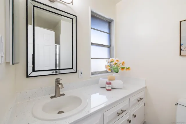 $1,060,000 | 5253 Diane Avenue, San Diego, CA 92117