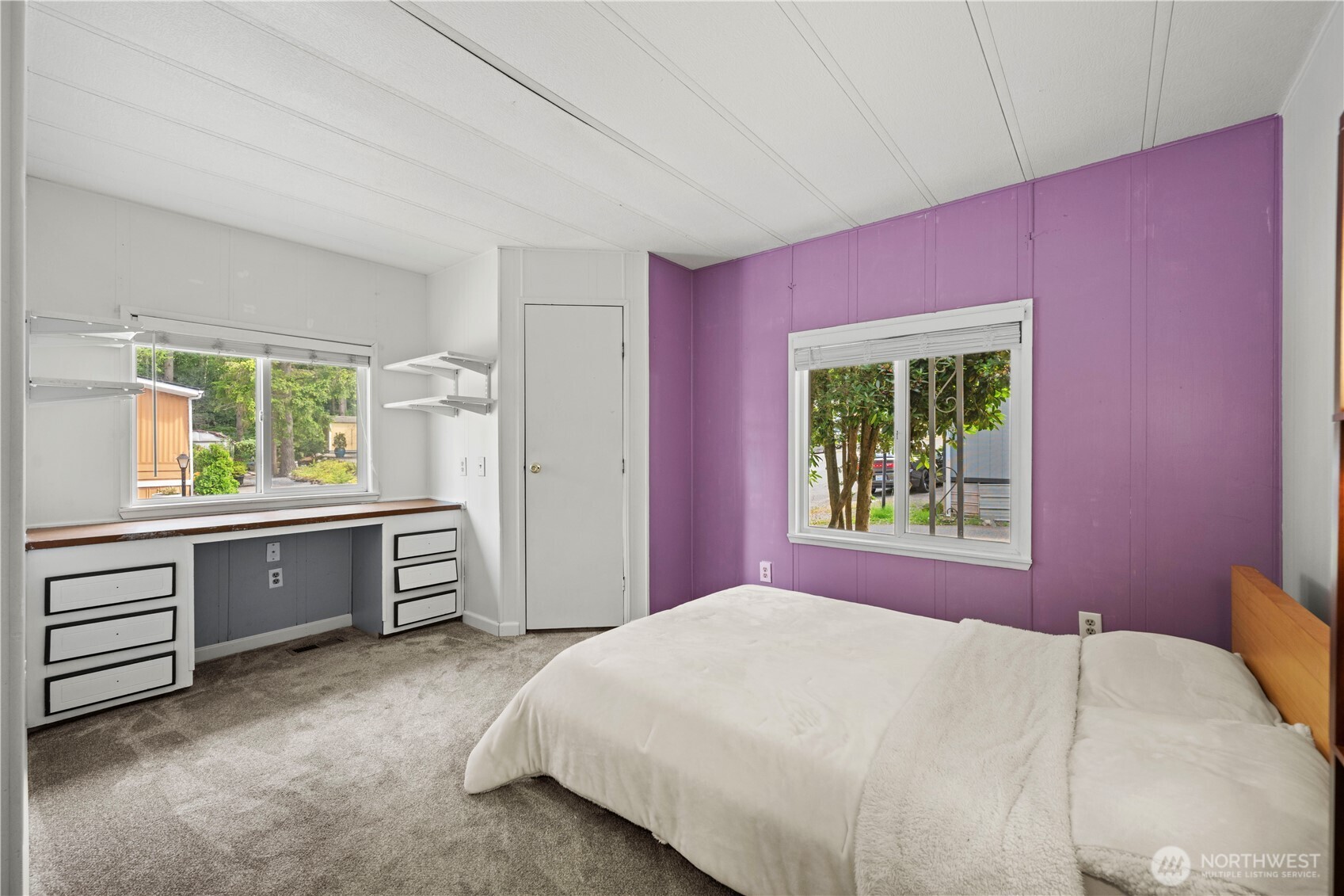 7701 Hardeson Road, Unit 100 Everett, WA 98203 - Photo 24 of 32