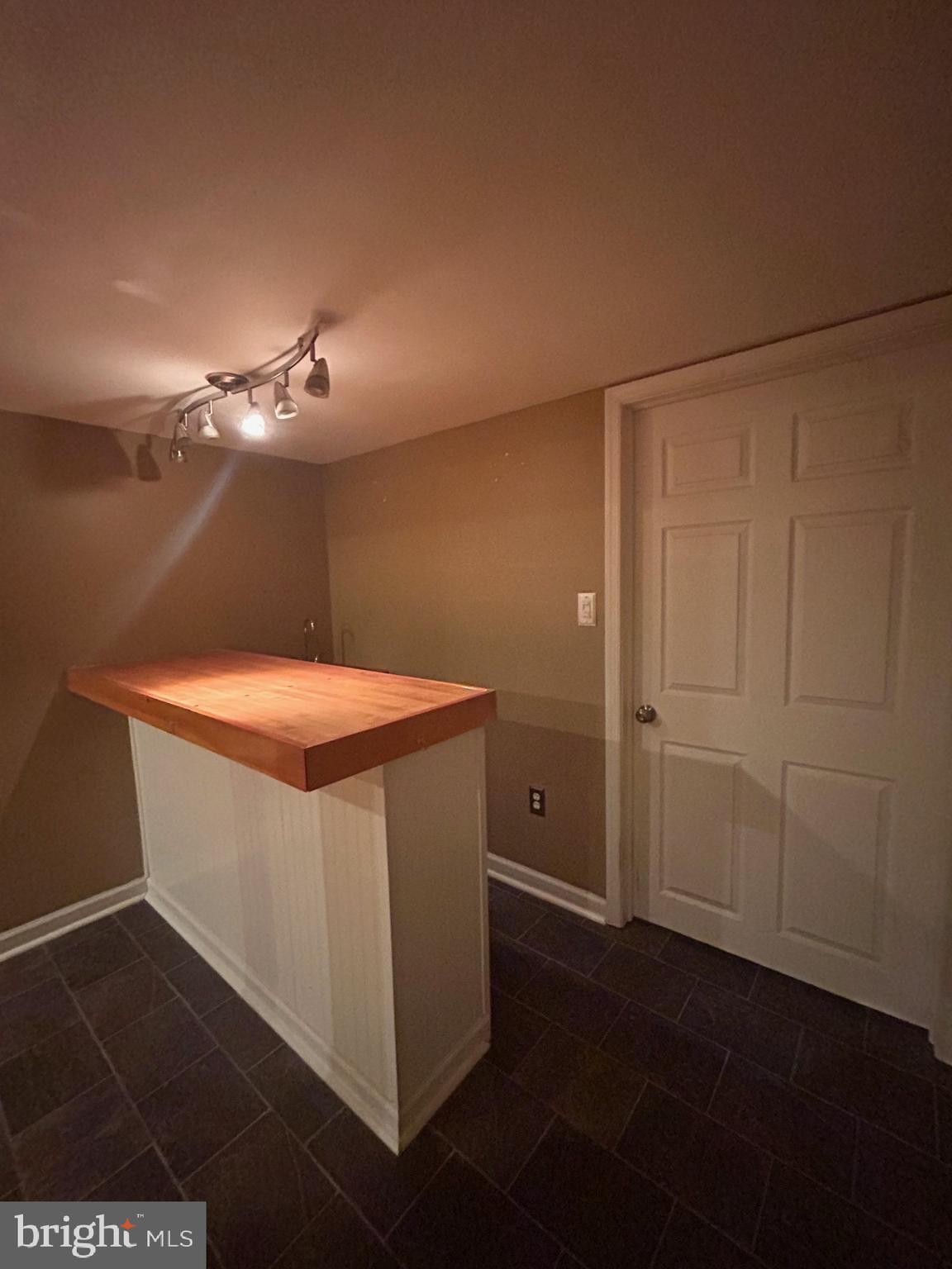 1110 Gora Road South York, PA 17404 - Photo 8 of 15