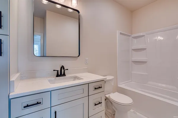 $649,000 | 6244 Sable Ridge Drive, Newburgh, IN 47630