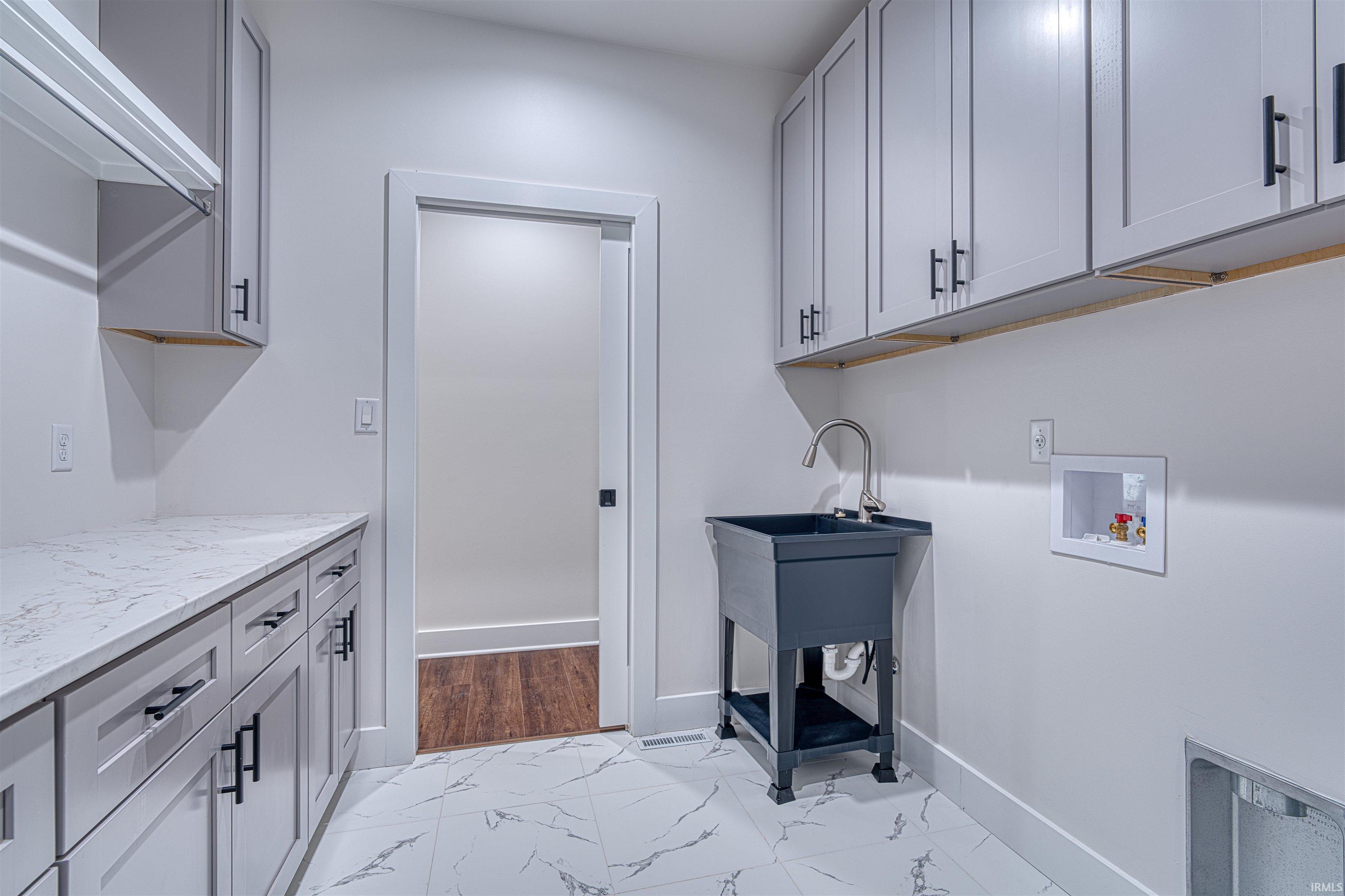 6244 Sable Ridge Drive Newburgh, IN 47630 - Photo 31 of 35