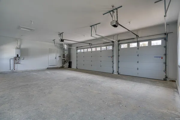 $649,000 | 6244 Sable Ridge Drive, Newburgh, IN 47630