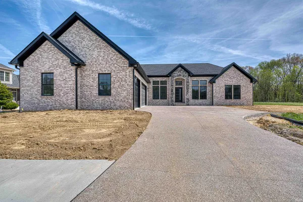 $649,000 | 6244 Sable Ridge Drive, Newburgh, IN 47630