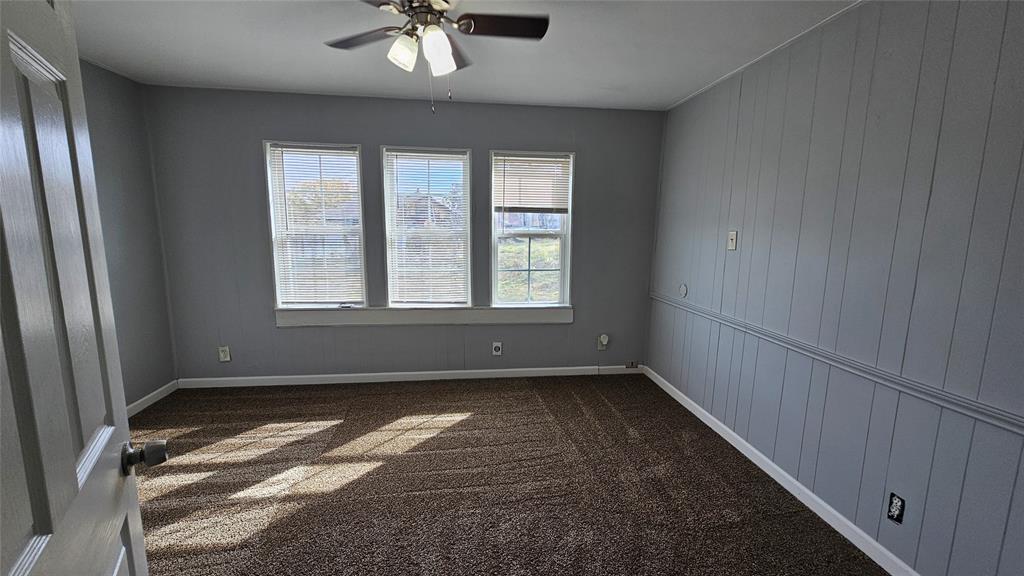 904 Duncan Street Denton, TX 76205 - Photo 15 of 40 a view of a livingroom with a window