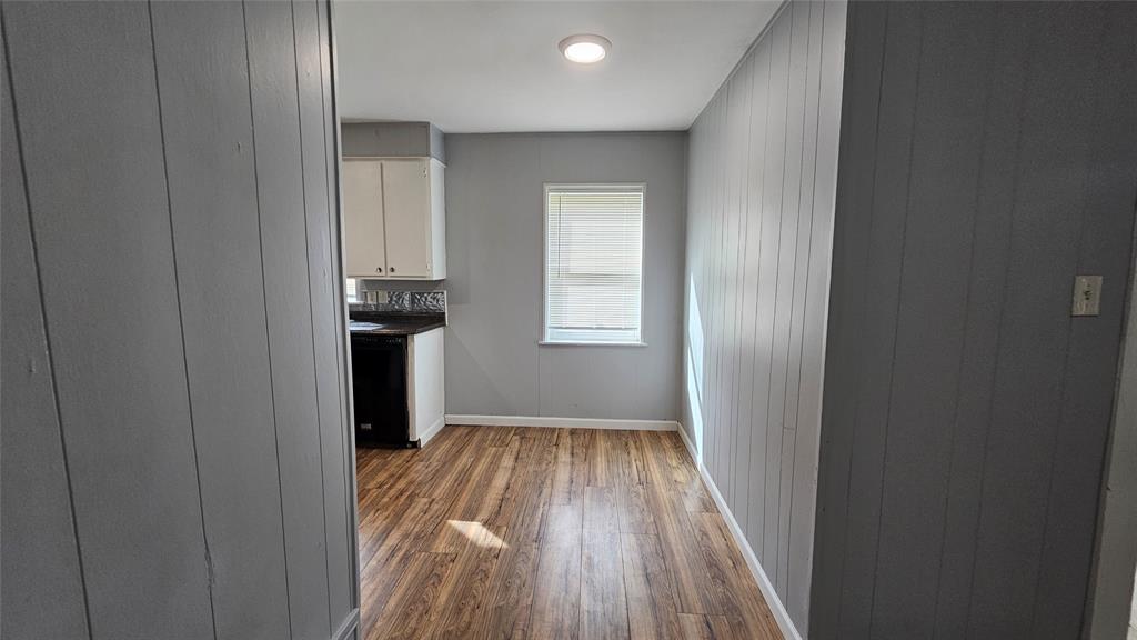 904 Duncan Street Denton, TX 76205 - Photo 20 of 40 a view of hallway with wooden floor