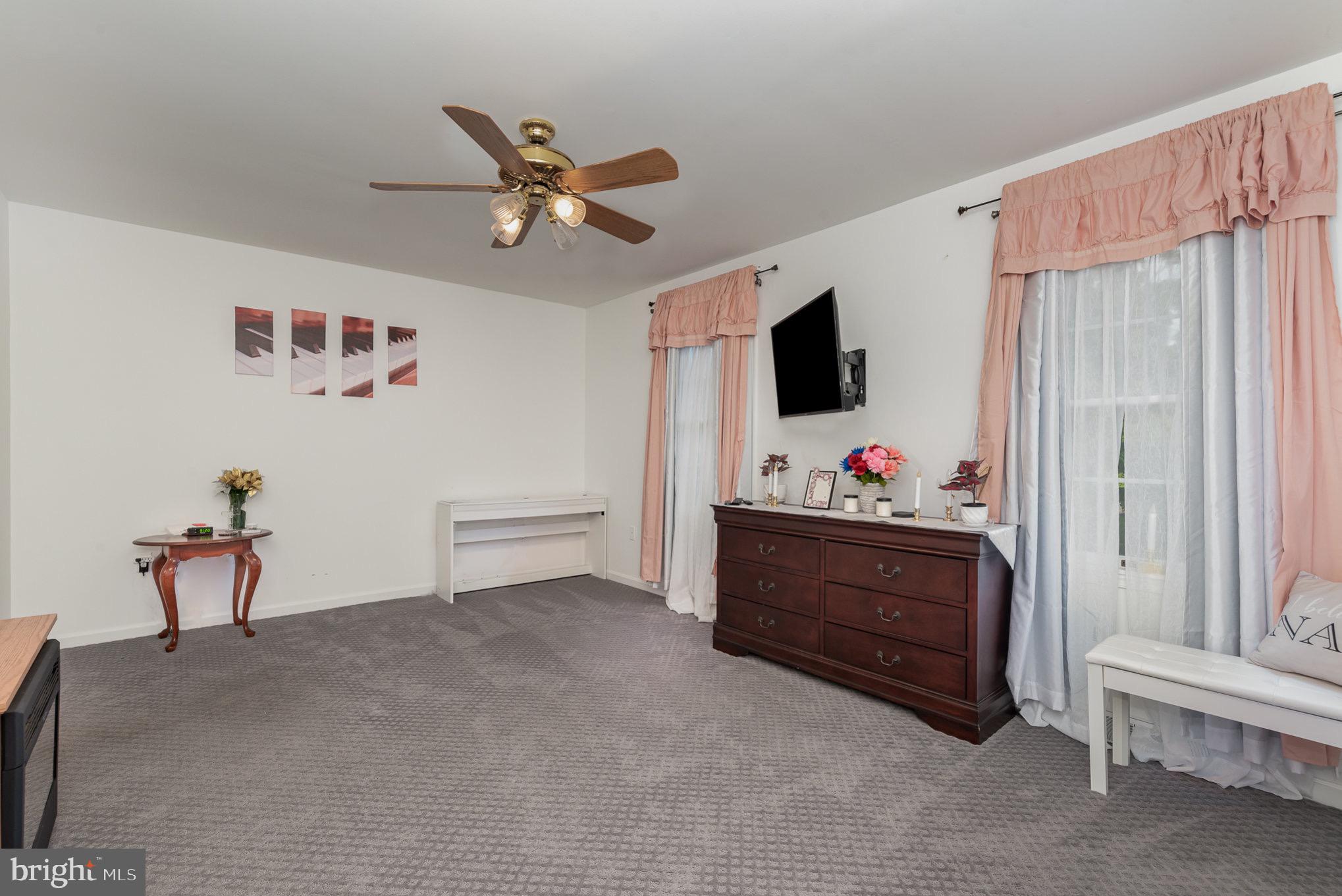 2029 Raleigh Road Hummelstown, PA 17036 - Photo 12 of 28 Primary bedroom