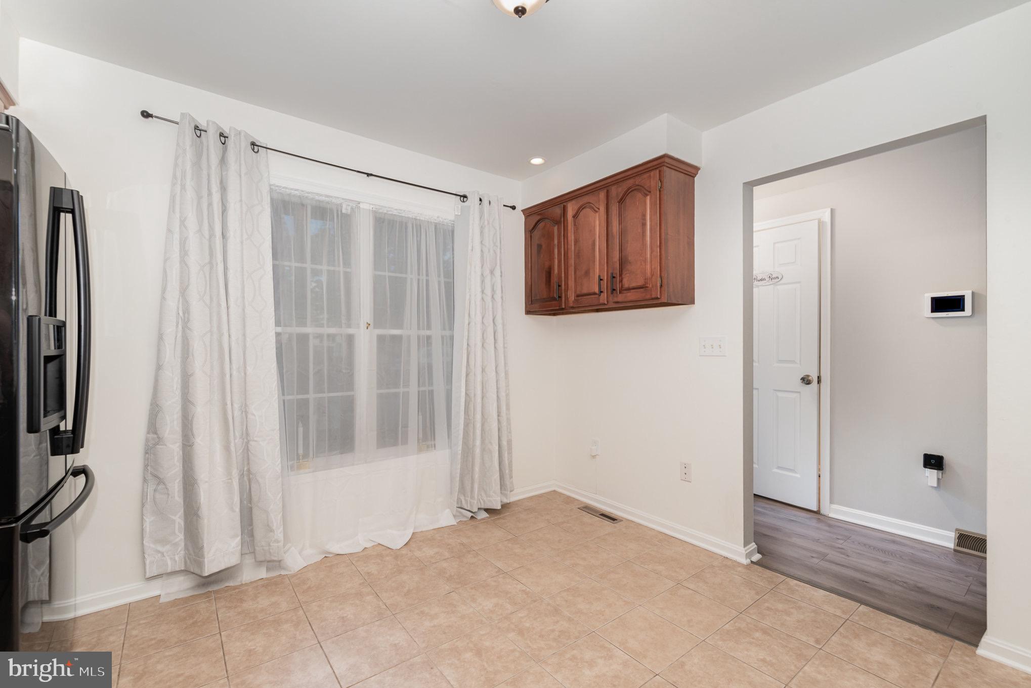 2029 Raleigh Road Hummelstown, PA 17036 - Photo 5 of 28 Spacious, eat-in kitchen with tile floor.