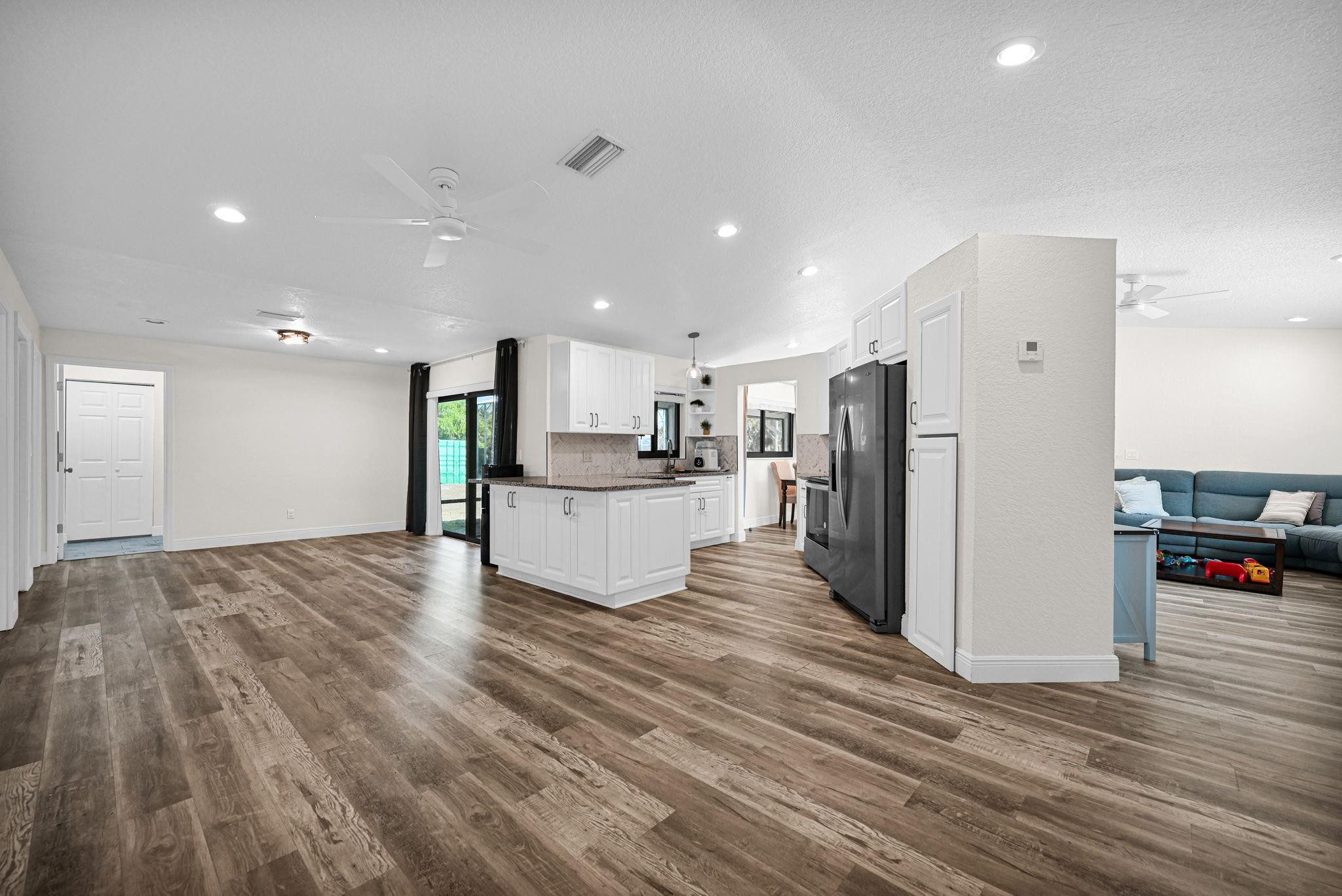 17203 40th Run North Loxahatchee, FL 33470 - Photo 12 of 58 Photo 13