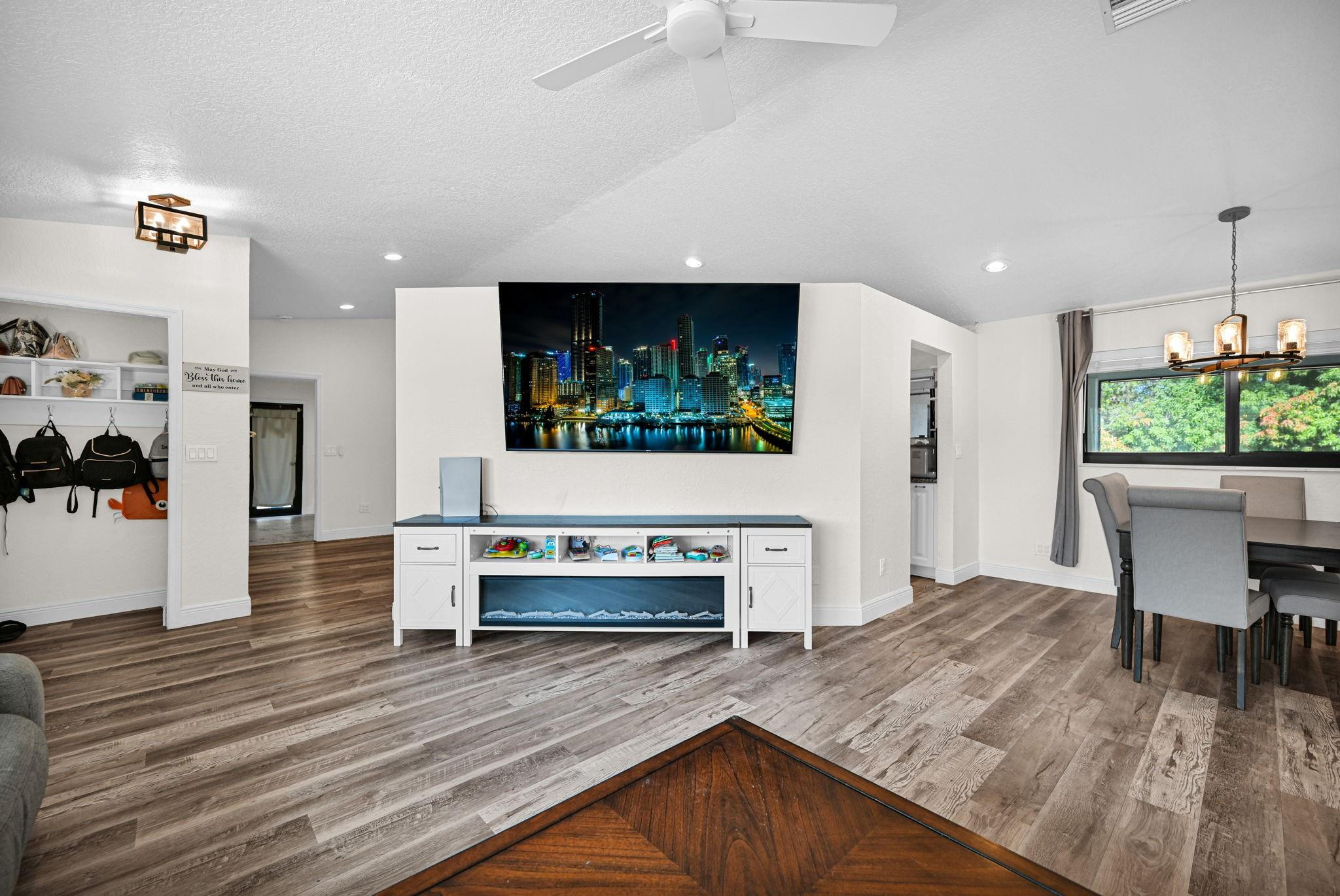 17203 40th Run North Loxahatchee, FL 33470 - Photo 7 of 58 Photo 8