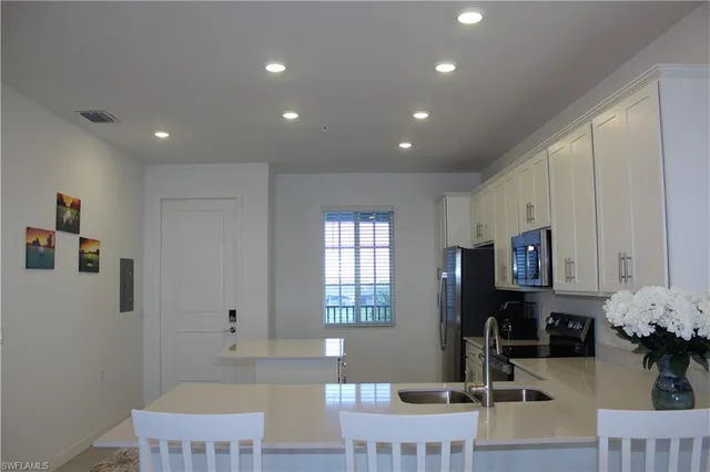 $2,200 | 5527 Double Eagle Circle, Unit 3843, Ave Maria, FL 34142