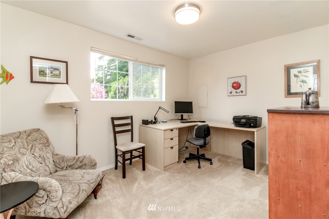 17316 Southeast 133rd Street Renton, WA 98059 - Photo 22 of 37 Gallery Image 22