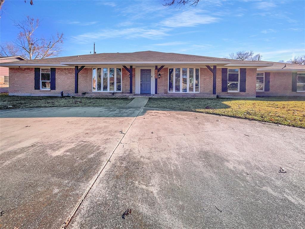 1736 Reynoldston Lane Dallas, TX 75232 - Photo 1 of 17