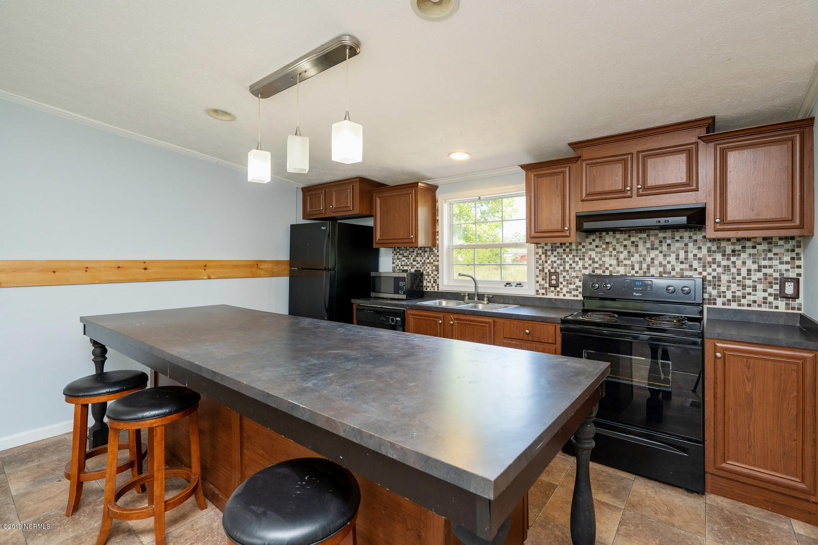 117 South Navassa Road Leland, NC 28451 - Photo 12 of 36 10_117SNavassaRd9_mls
