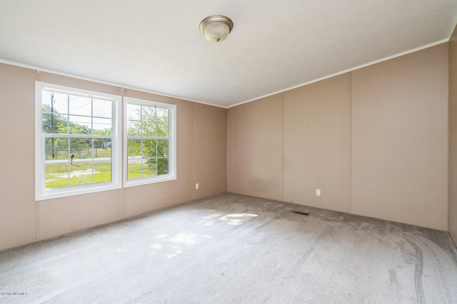 117 South Navassa Road Leland, NC 28451 - Photo 26 of 36 25_117SNavassaRd24_mls