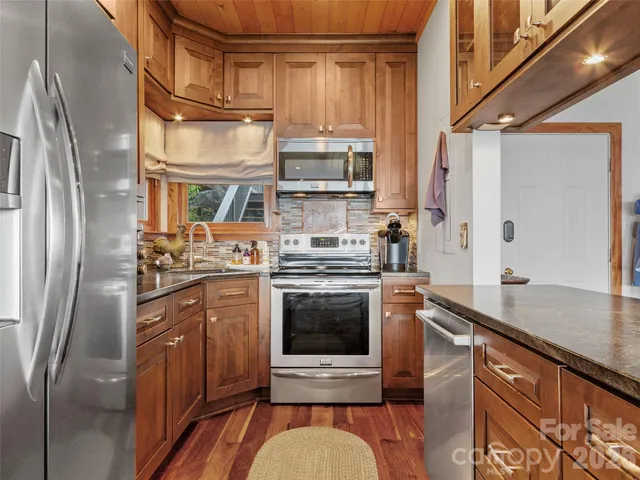 $525,000 | 80 Slickrock Road, Unit A4, Burnsville, NC 28714