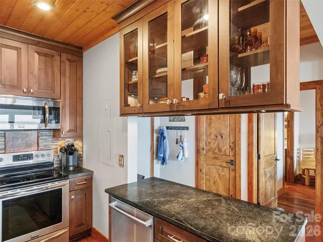 $525,000 | 80 Slickrock Road, Unit A4, Burnsville, NC 28714