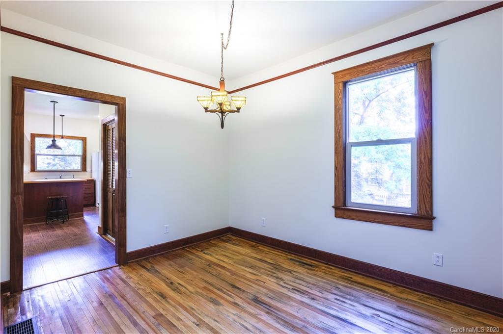 849 Kanuga Road Hendersonville, NC 28739 - Photo 15 of 24 Gallery Image 15