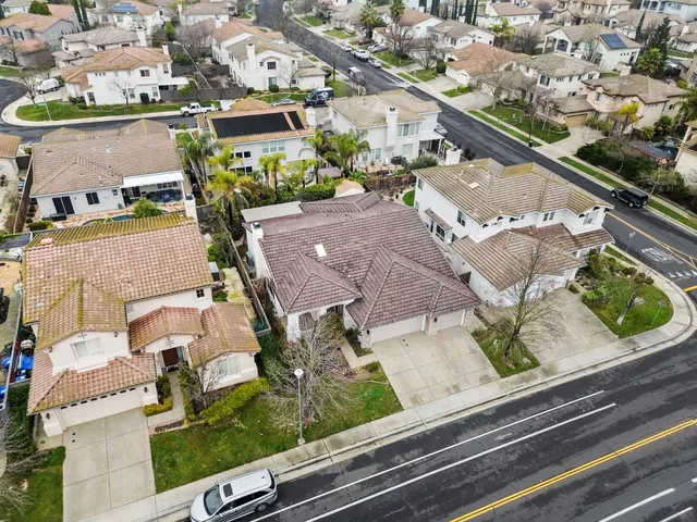 $679,000 | 9973 West Taron Drive, Elk Grove, CA 95757
