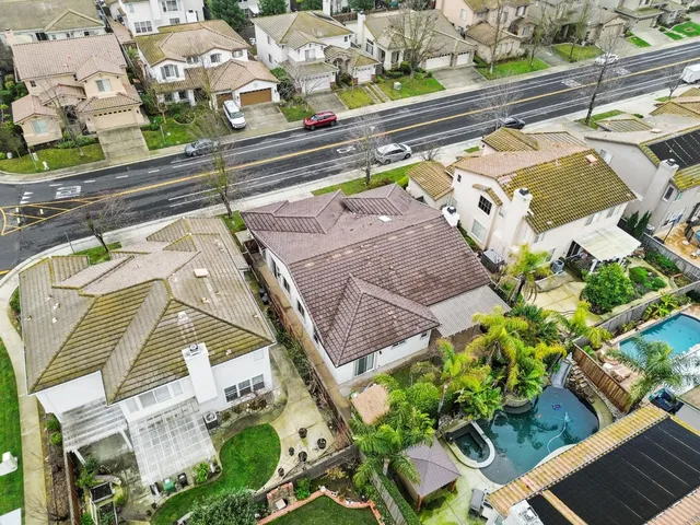 $679,000 | 9973 West Taron Drive, Elk Grove, CA 95757