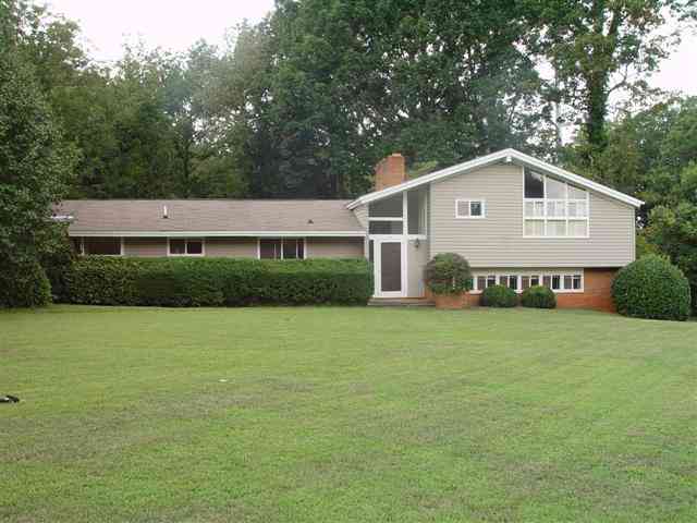 10 Rockmont Road Greenville, SC 29615 - Photo 1 of 5 Gallery Image 1